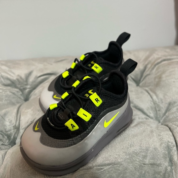 air max axis - Picture 3 of 4